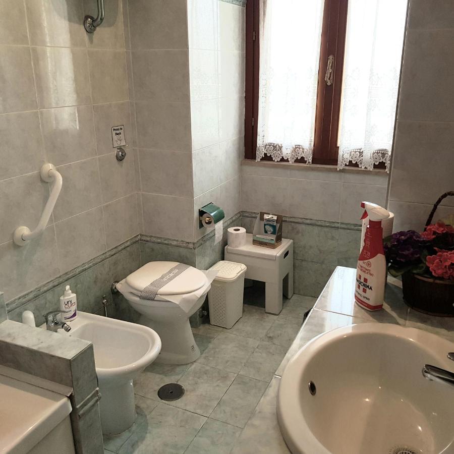 Home Denise E Luca Latina Zewnętrze zdjęcie