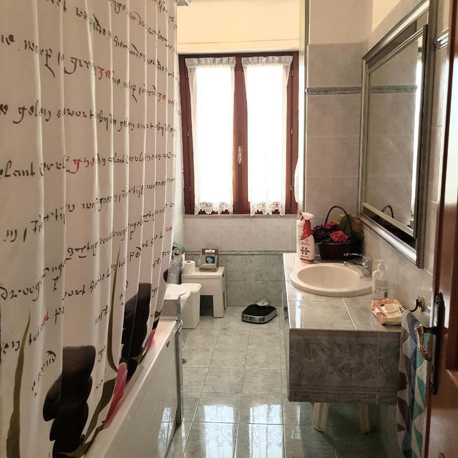Home Denise E Luca Latina Zewnętrze zdjęcie