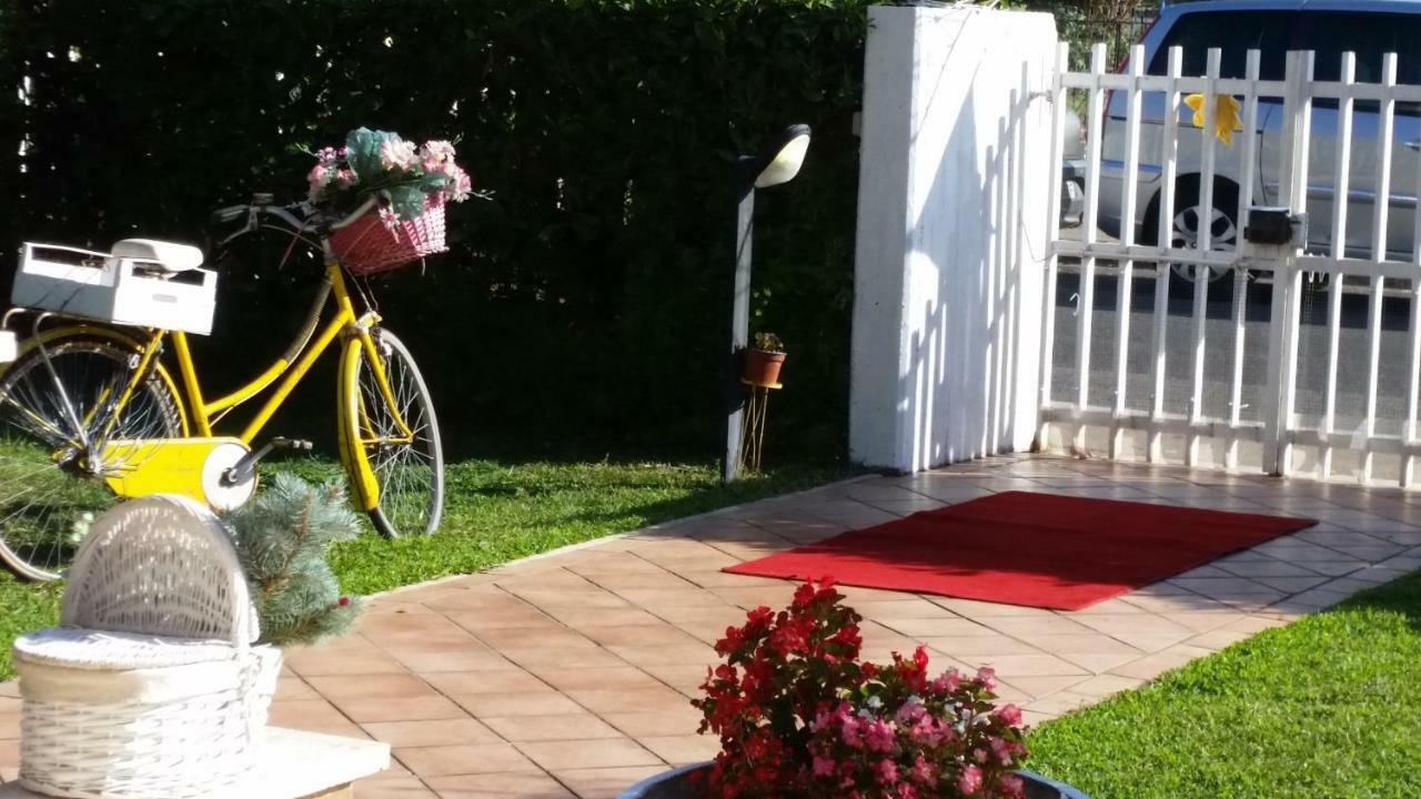 Home Denise E Luca Latina Zewnętrze zdjęcie