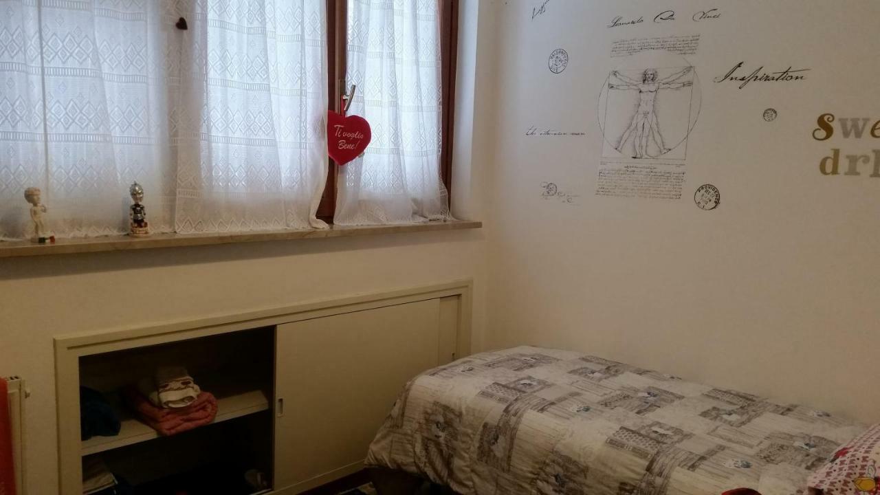 Home Denise E Luca Latina Zewnętrze zdjęcie