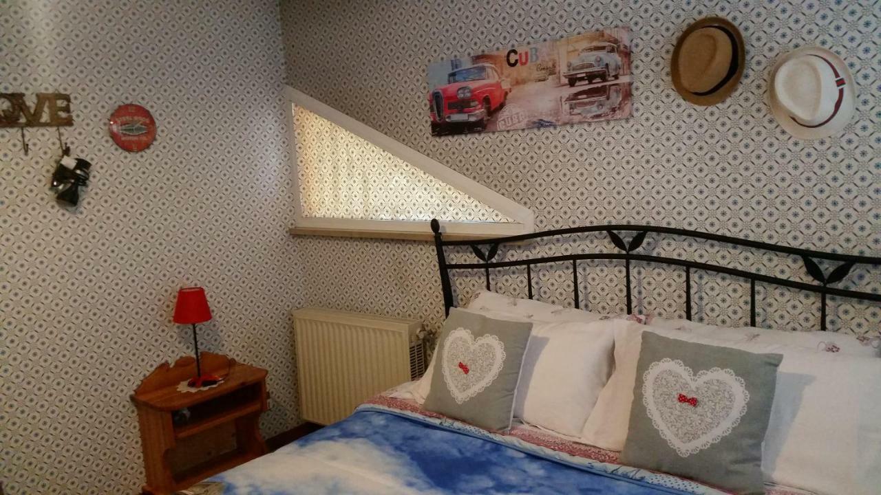 Home Denise E Luca Latina Zewnętrze zdjęcie